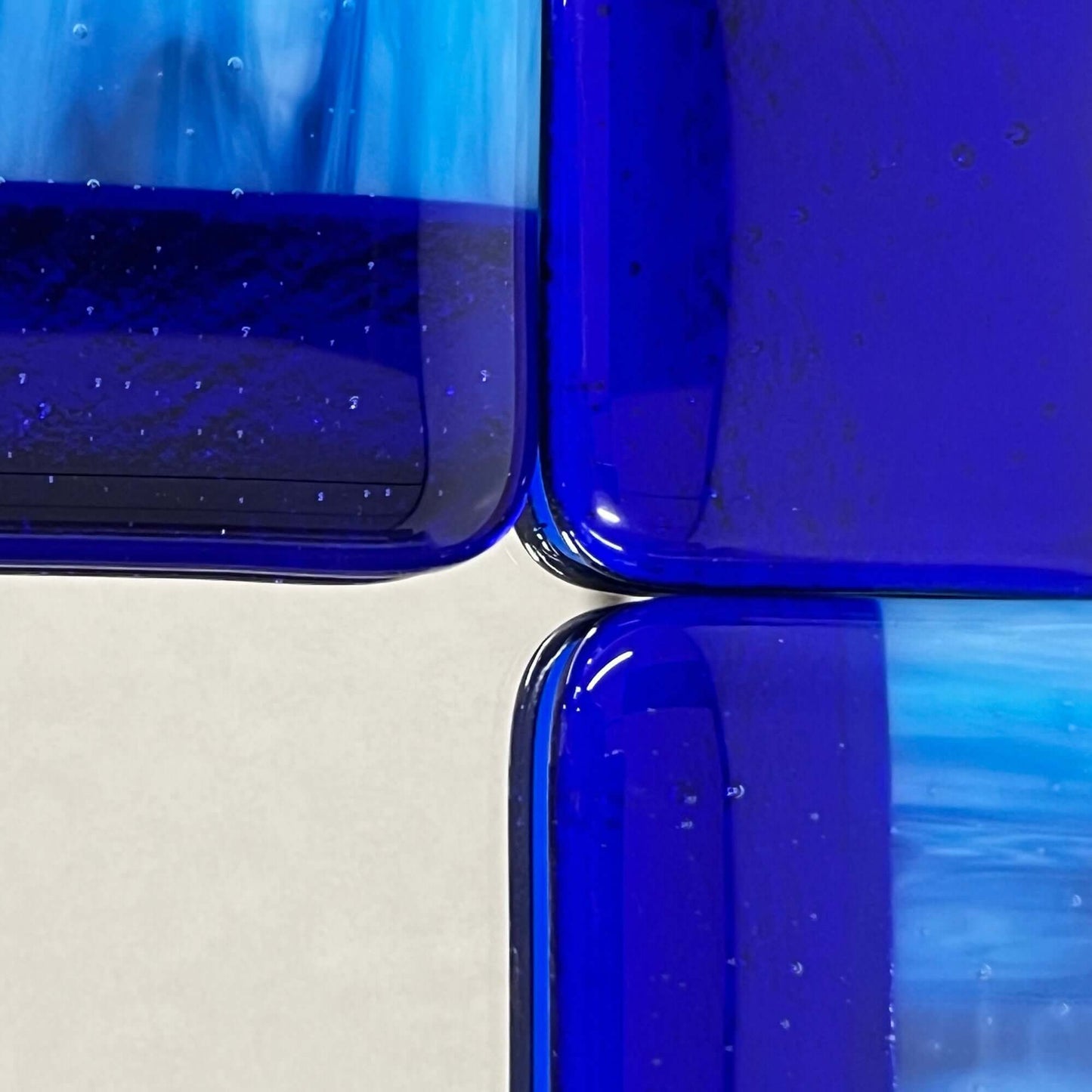 AURA MIRROR